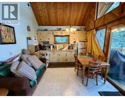 7640 Burgess Road, 100 Mile House, BC V0K1X3 Photo 10