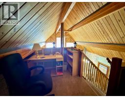 7640 Burgess Road, 100 Mile House, BC V0K1X3 Photo 14