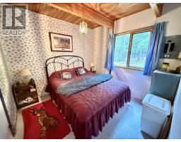 7640 Burgess Road, 100 Mile House, BC V0K1X3 Photo 15