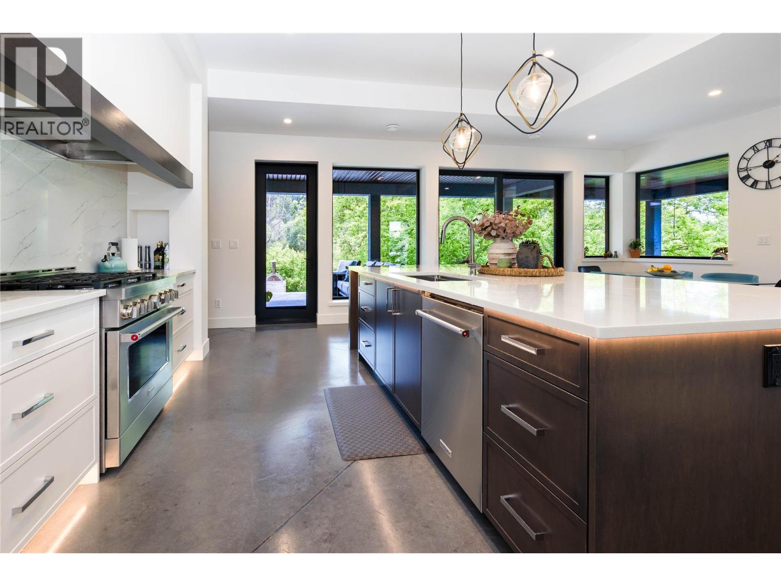 10202 Kalamalka Road - 5