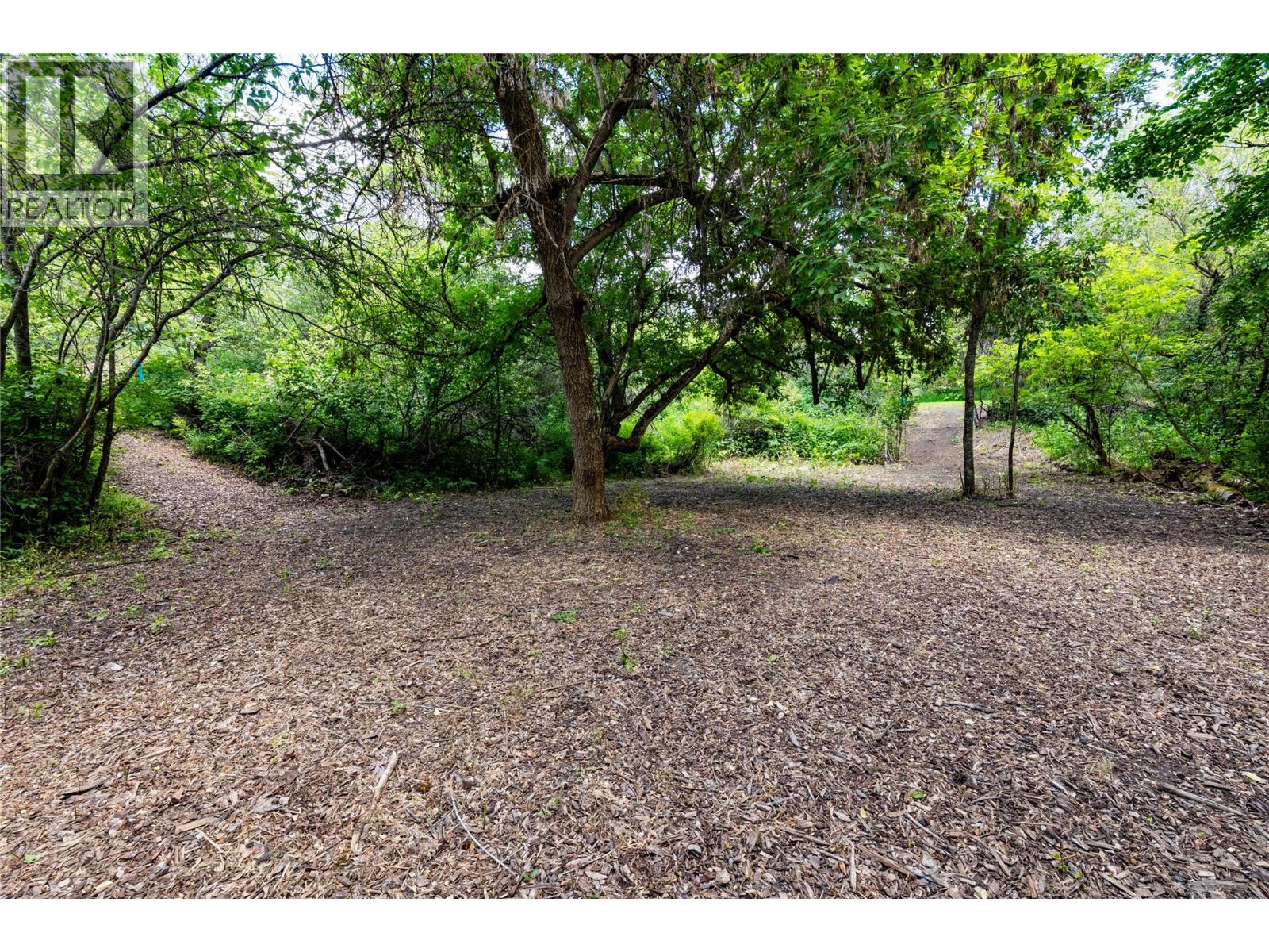 10202 Kalamalka Road - 49