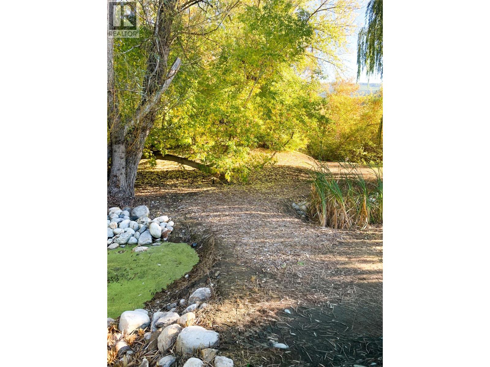 10202 Kalamalka Road - 50