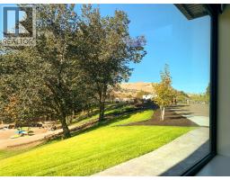 10202 Kalamalka Road, Coldstream, BC V1B1L7 Photo 39