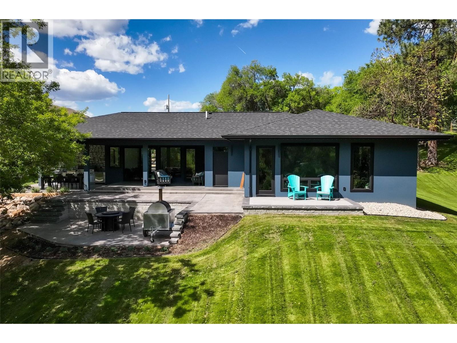 10202 Kalamalka Road - 35