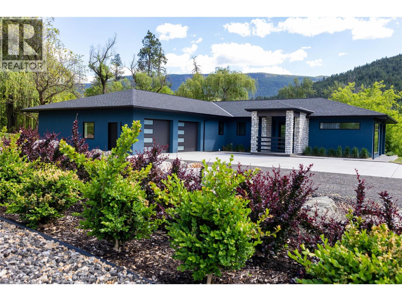10202 Kalamalka Road - 3