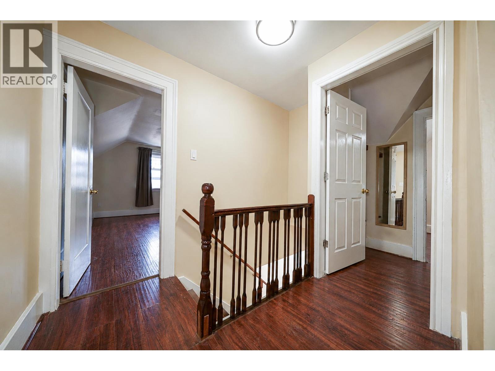 4 Bed, 2 Bath House for Sale in Vancouver – 1225 W 26TH AVENUE, Vancouver – MLS# R3141489 - Image 15