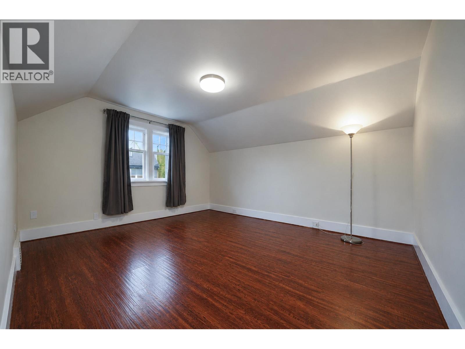 4 Bed, 2 Bath House for Sale in Vancouver – 1225 W 26TH AVENUE, Vancouver – MLS# R3141489 - Image 22