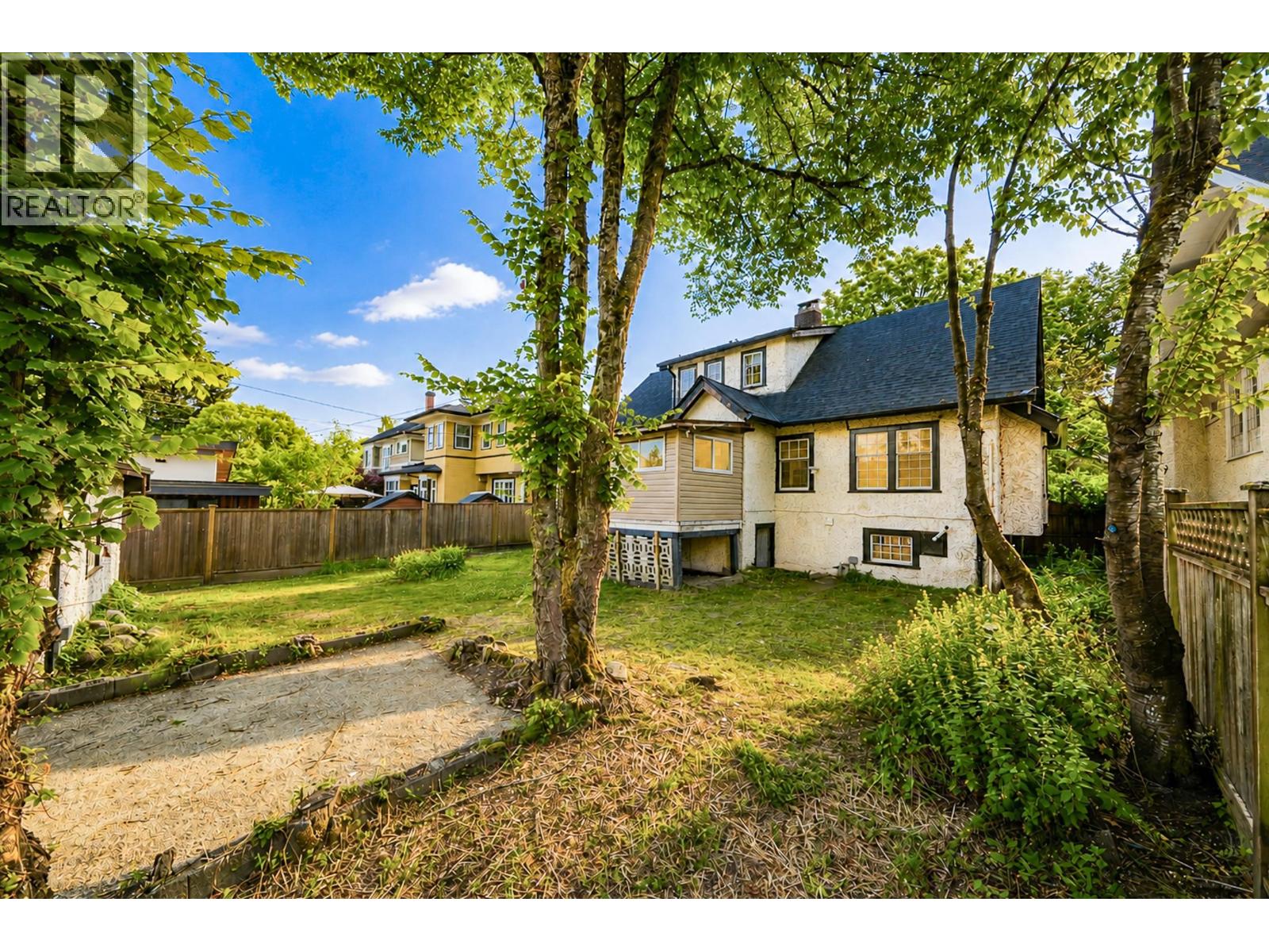 4 Bed, 2 Bath House for Sale in Vancouver – 1225 W 26TH AVENUE, Vancouver – MLS# R3141489 - Image 34