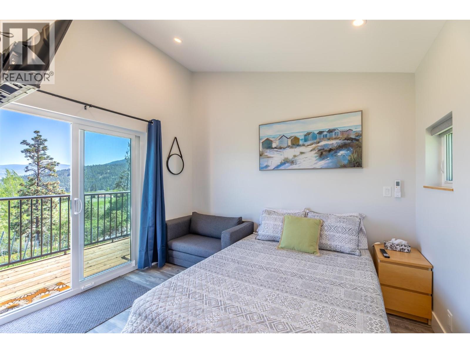 9003 Gilman Road - 36
