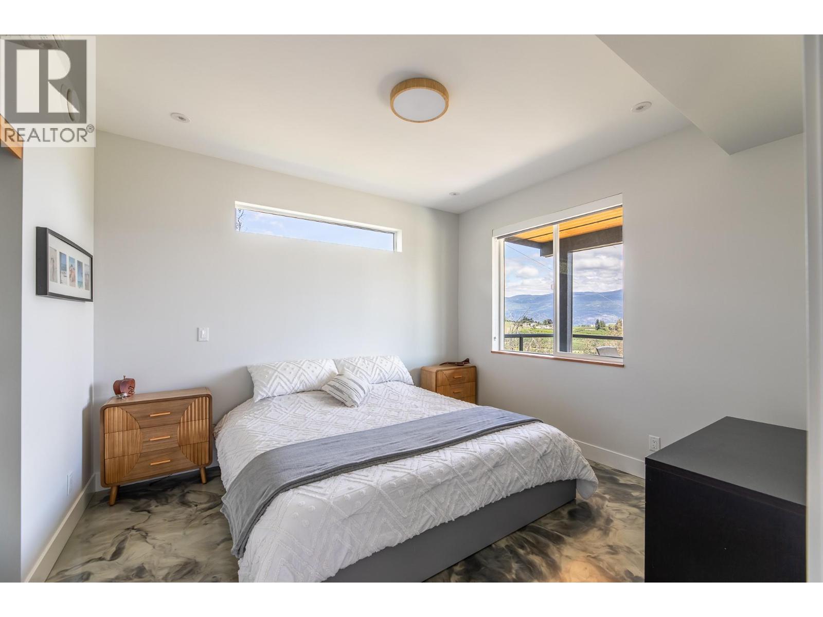 9003 Gilman Road - 19