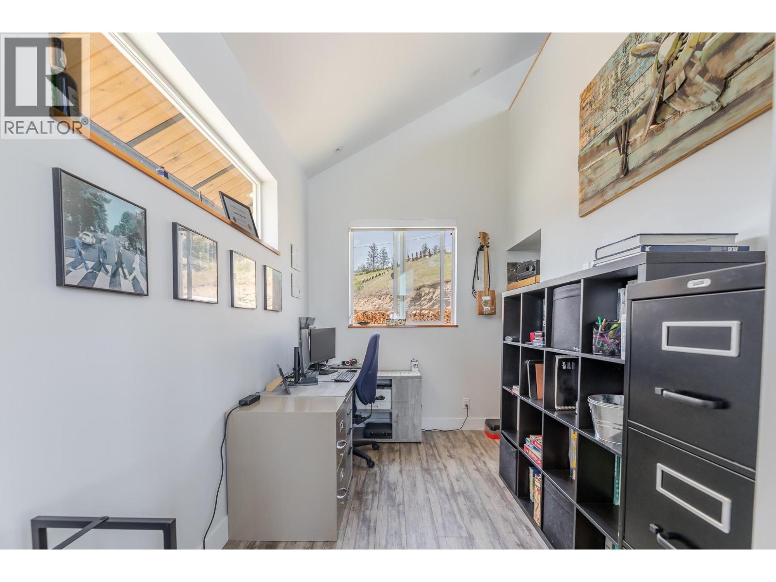 9003 Gilman Road - 16