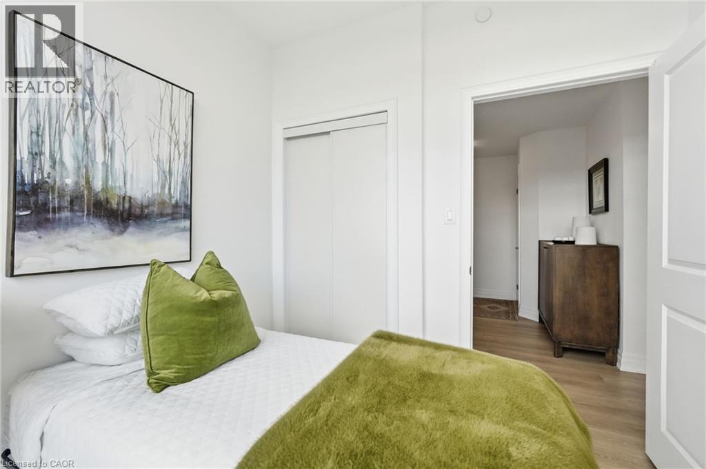 #410 101 SHOREVIEW Place - 16