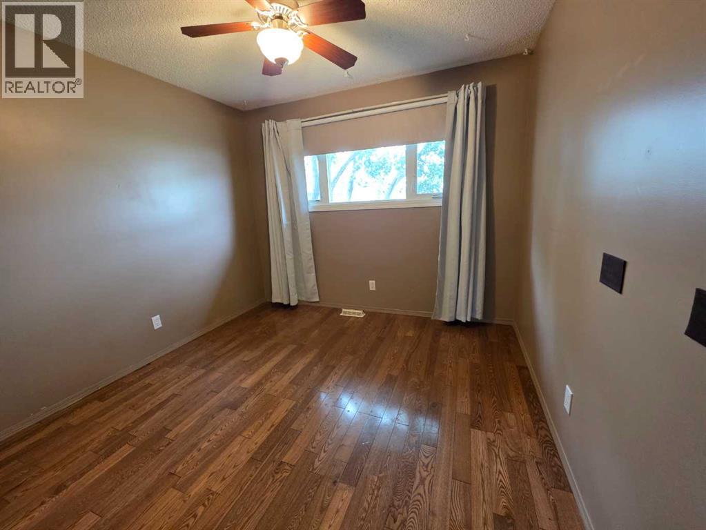 9102 99a Avenue — photo 18