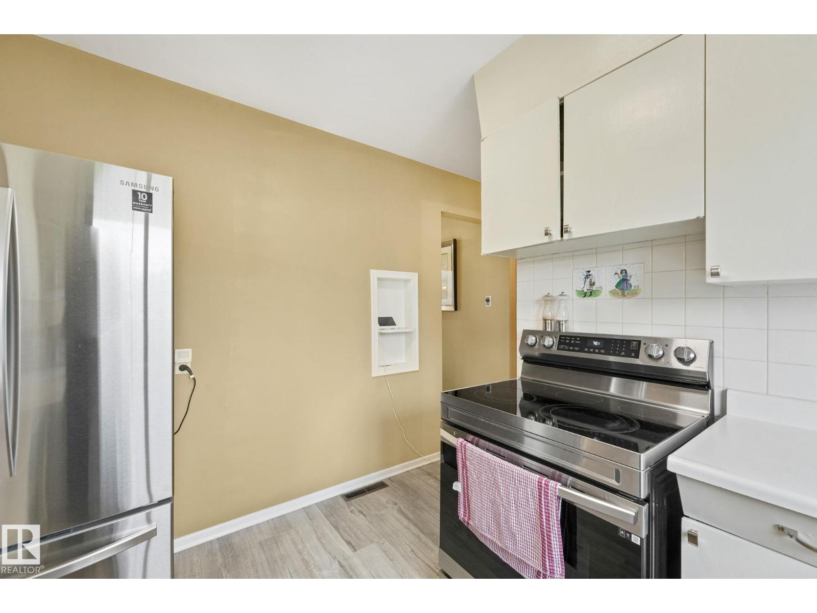 13307 133 AV NW - 37