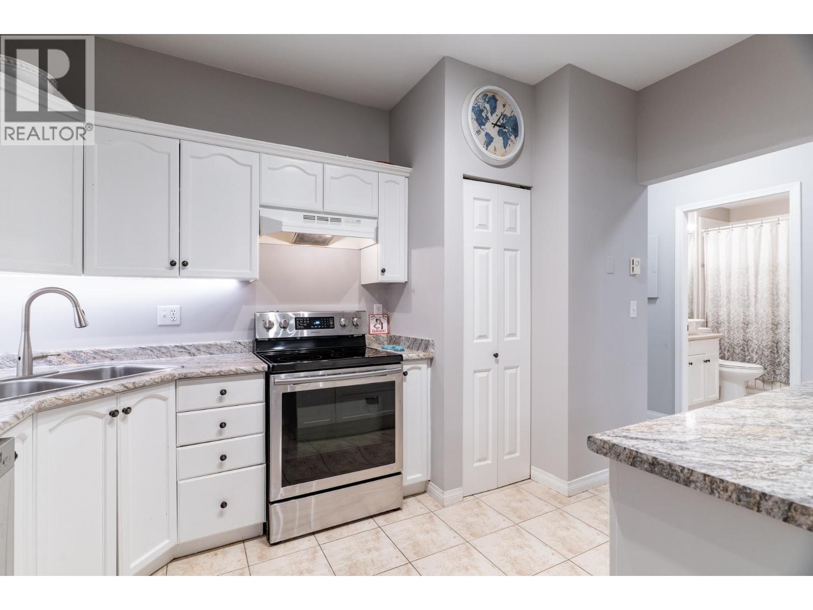 109 301 MAUDE ROAD, Port Moody