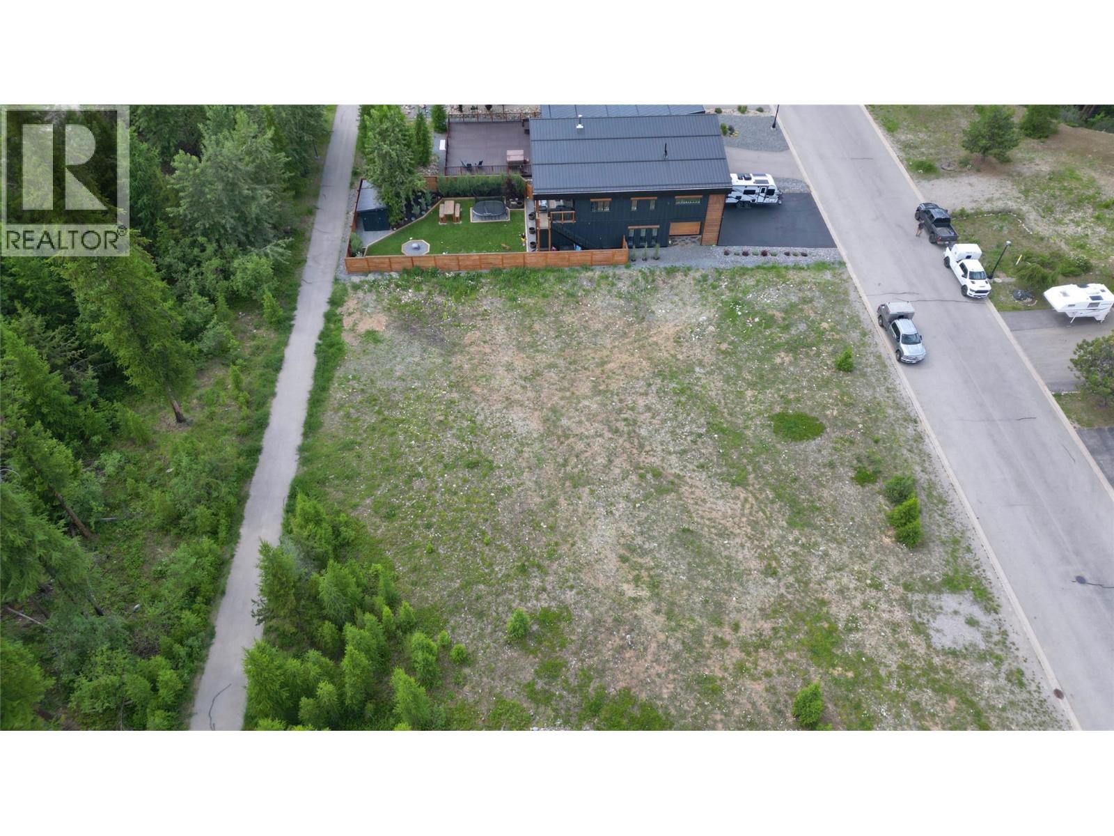 241 Stemwinder Drive, Kimberley — photo 3