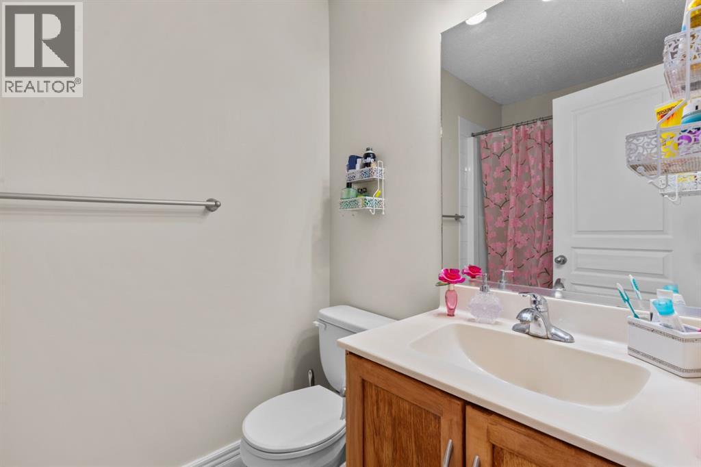 27 Bridleridge View SW - 24