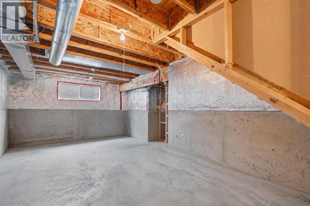 27 Bridleridge View SW - 34