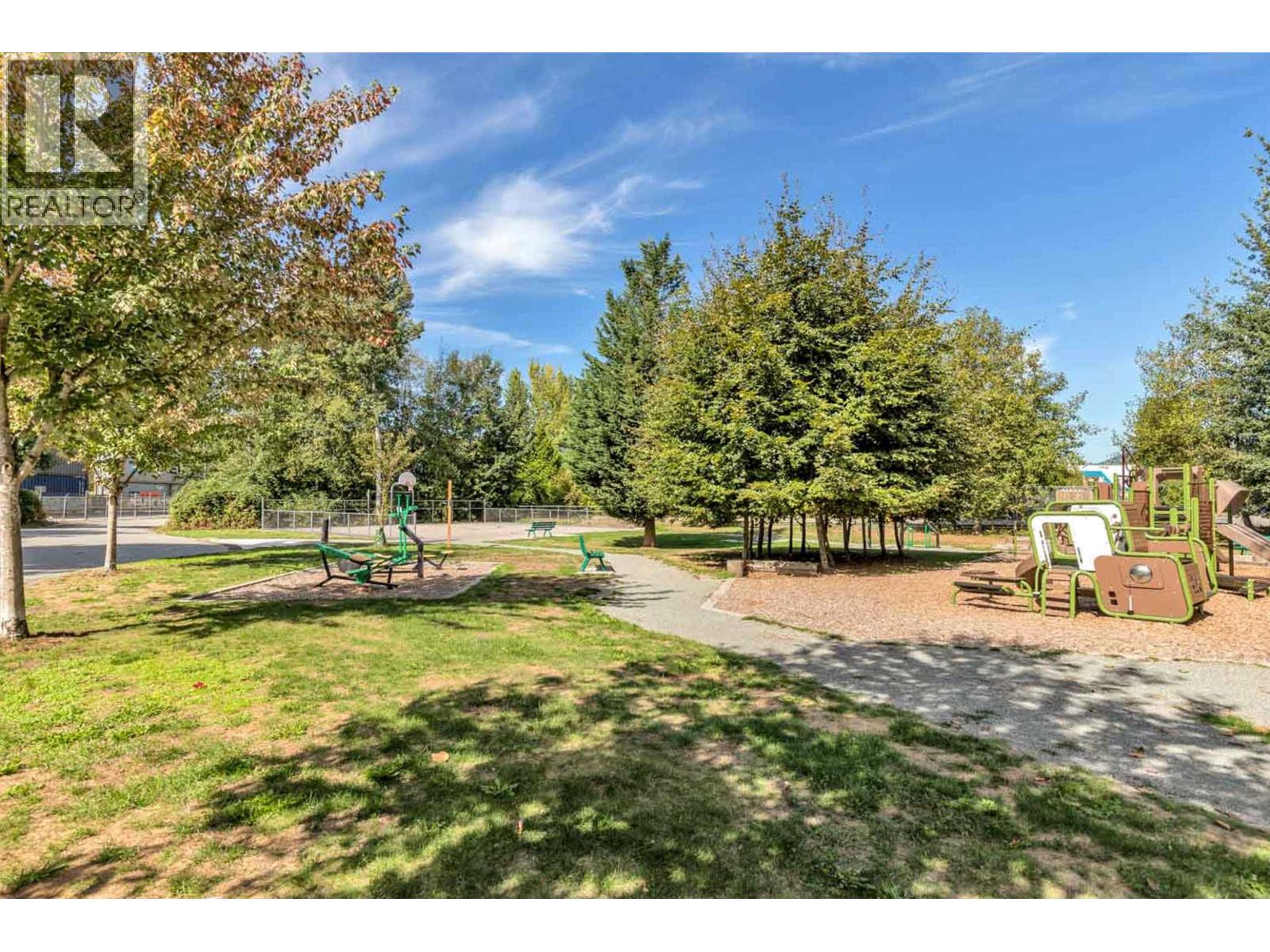 403 19091 MCMYN ROAD, Pitt Meadows