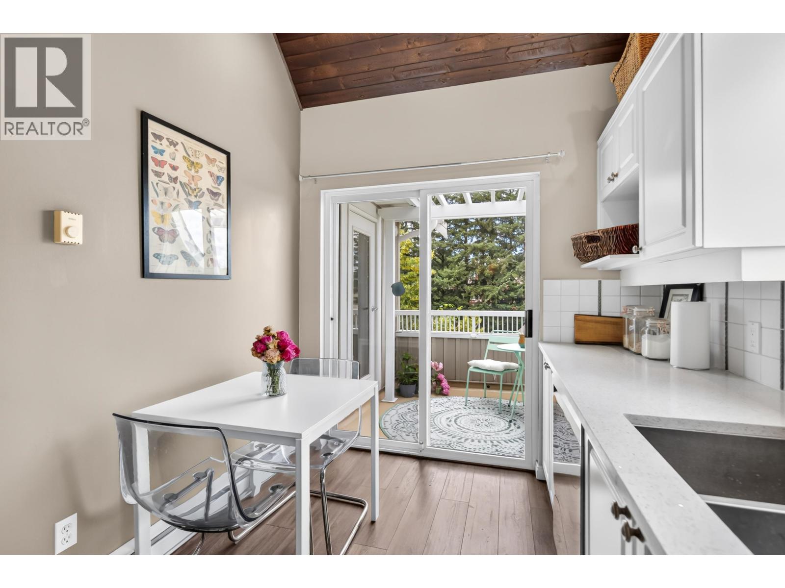 403 19091 MCMYN ROAD, Pitt Meadows