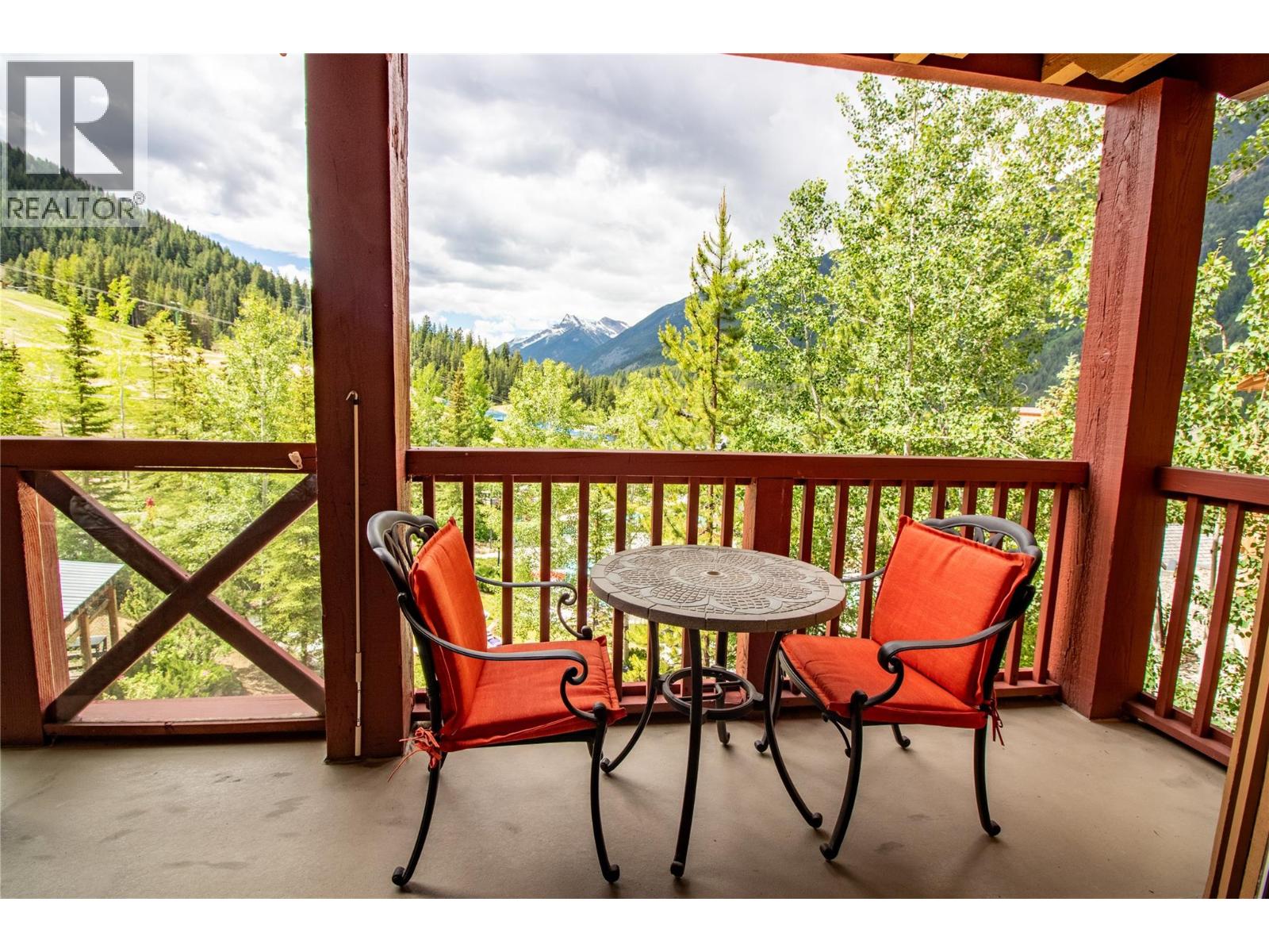 #309 2080 Summit Drive - 17