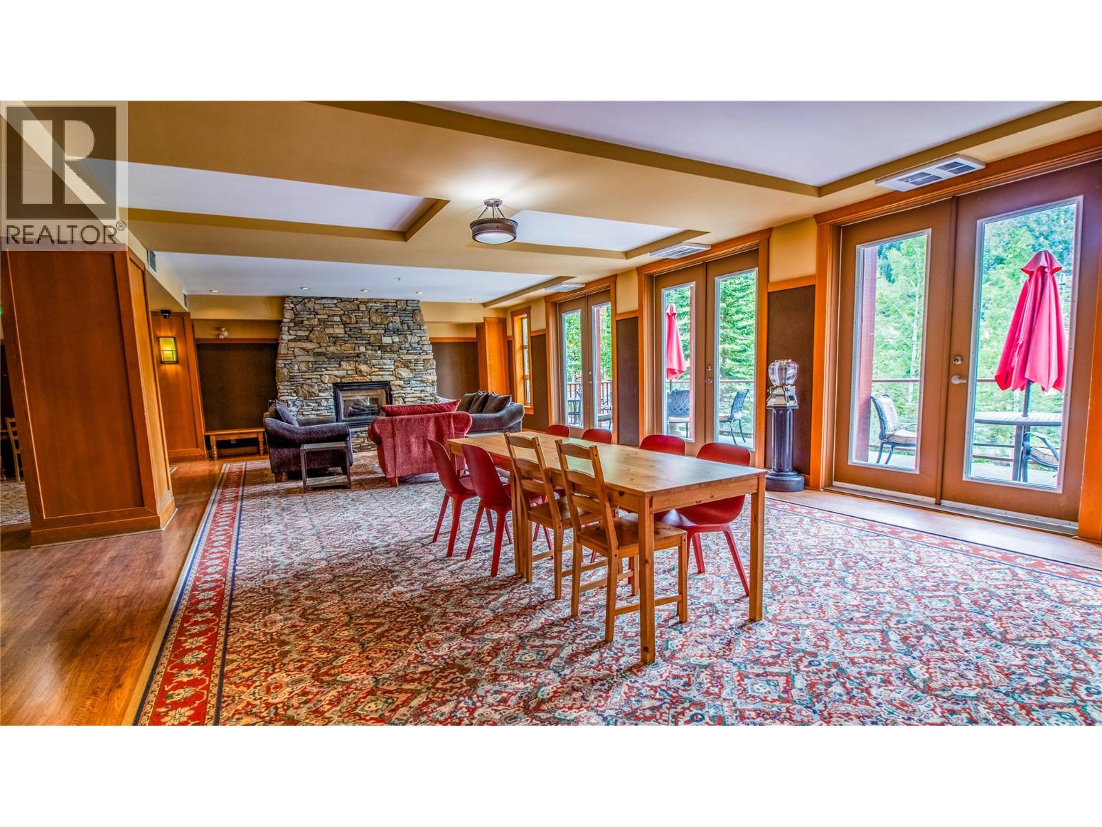 #309 2080 Summit Drive - 22