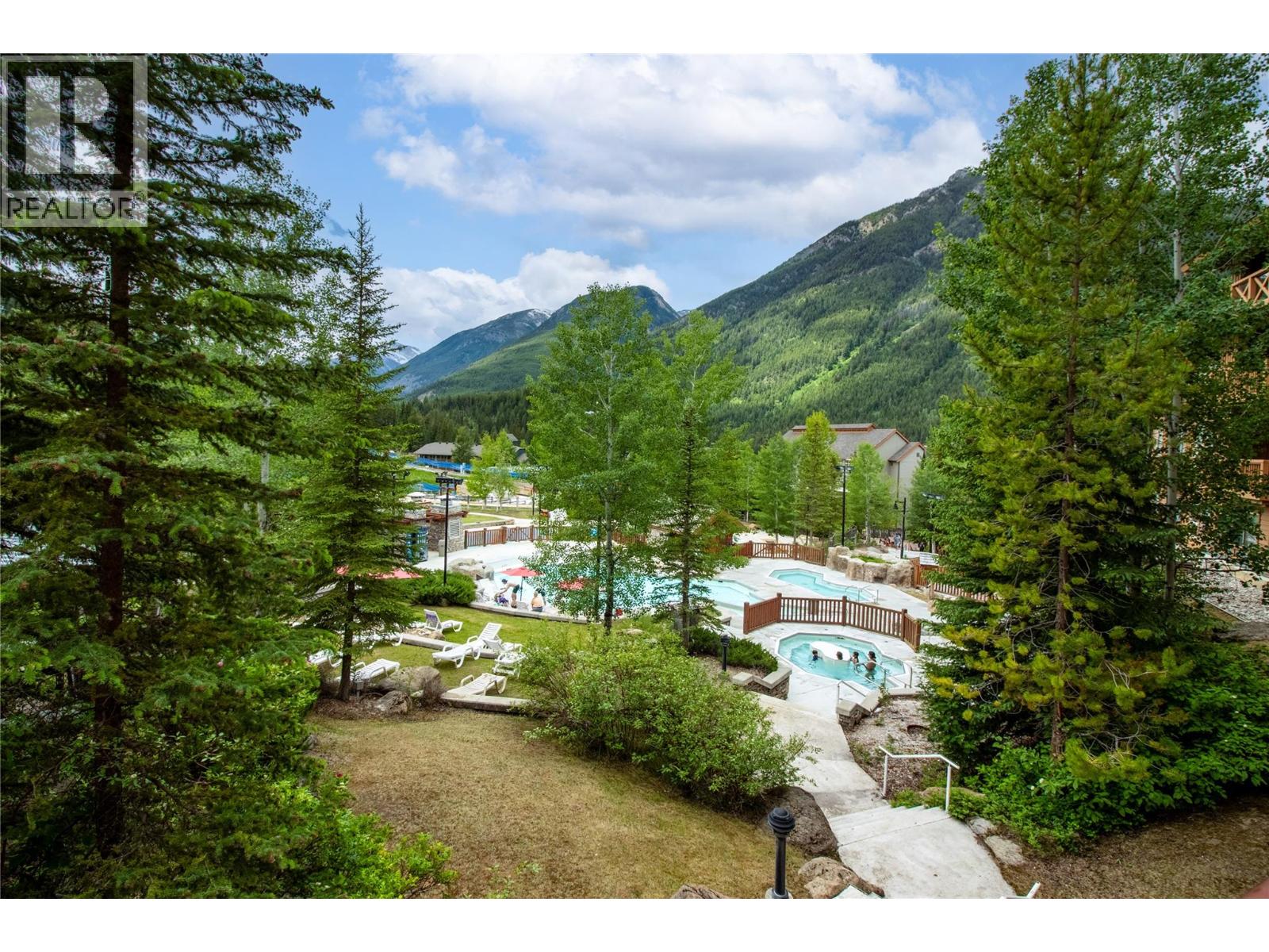 #309 2080 Summit Drive - 26