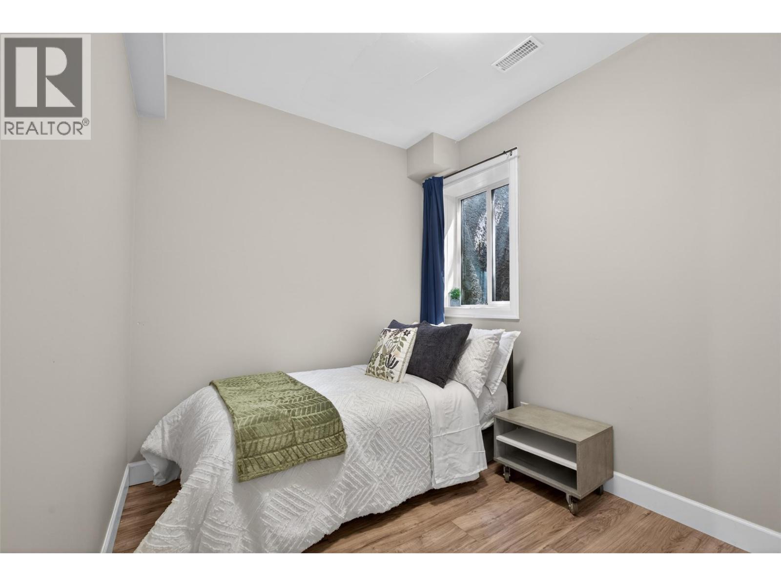 4588 Raymer Road - 56