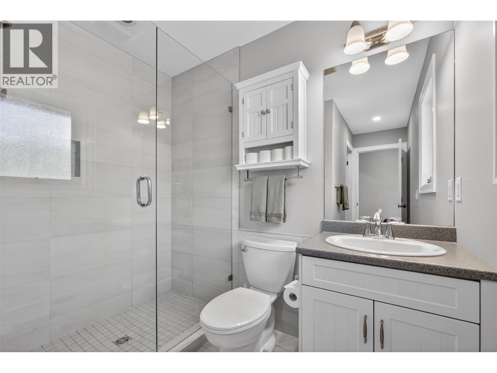 4588 Raymer Road - 77