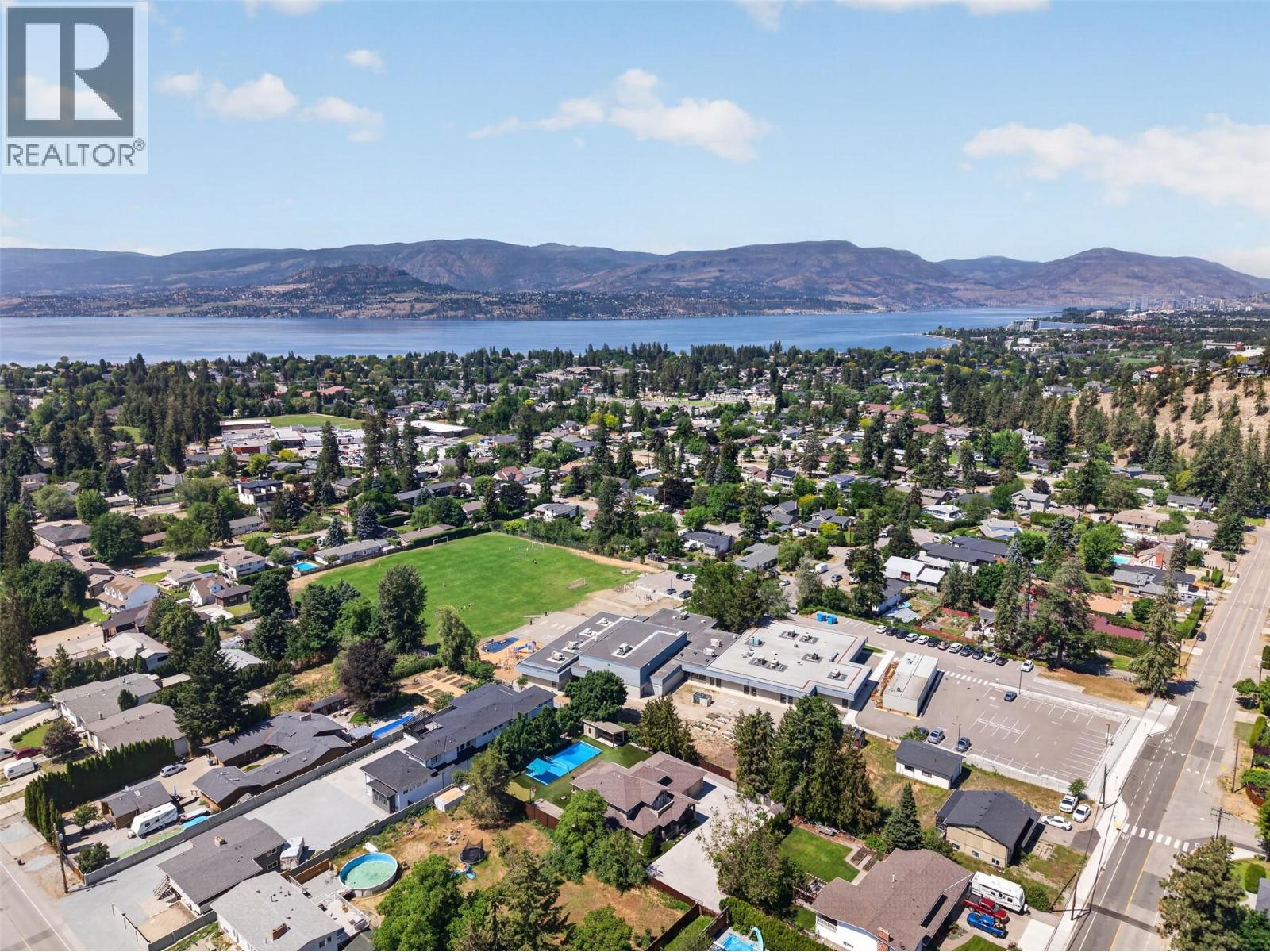 4588 Raymer Road - 83