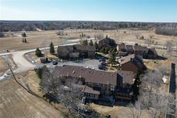 5 Middle Drive, Winnipeg Beach, MB R0C3G0 Photo 44