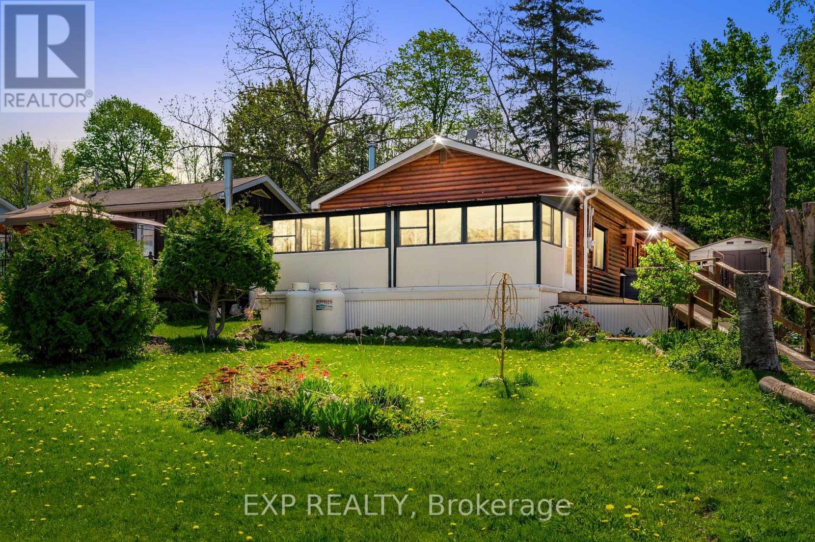 #30 6108 CURTIS POINT ROAD - 1
