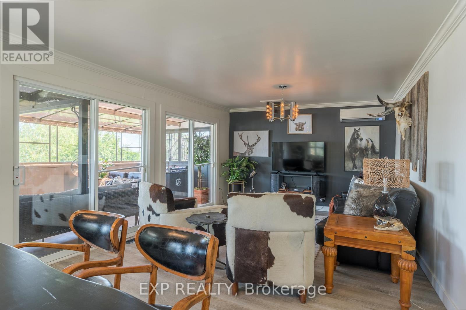 #30 6108 CURTIS POINT ROAD - 10