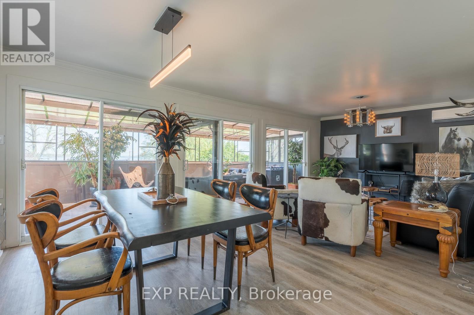 #30 6108 CURTIS POINT ROAD - 12