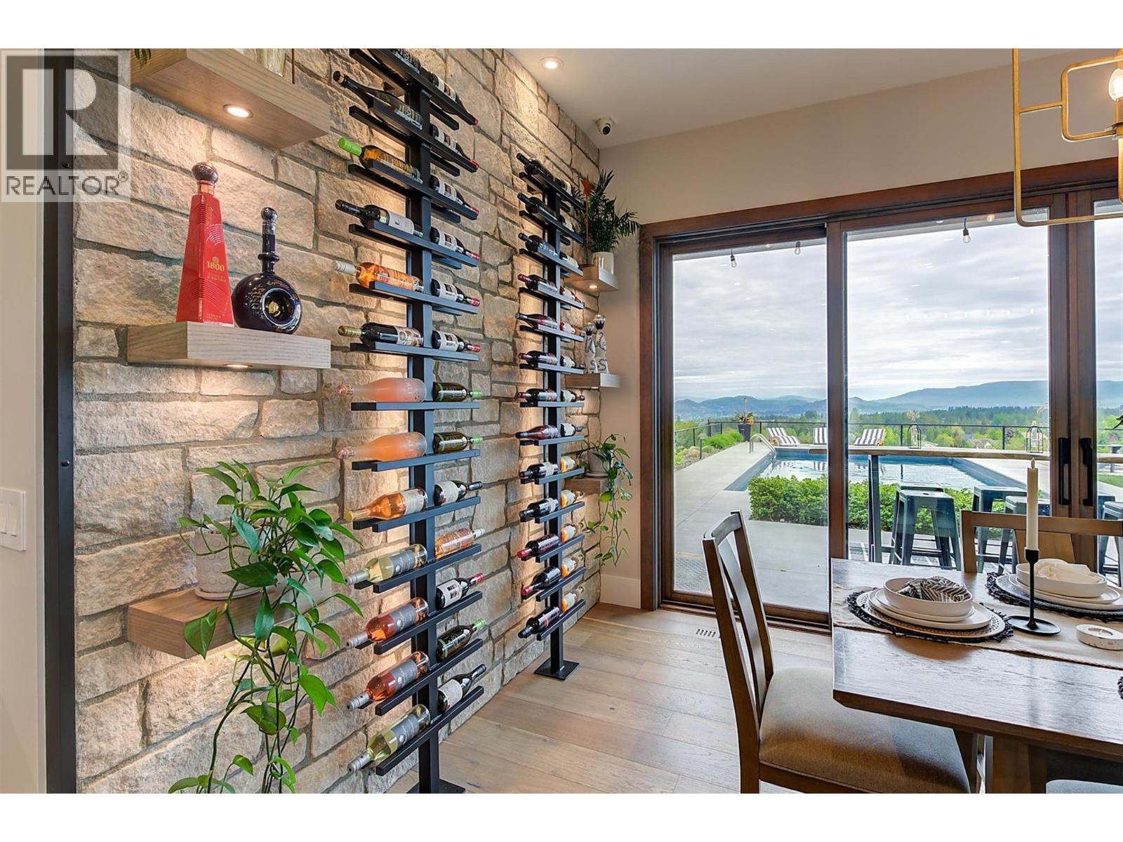  1612 Vincent Place, Kelowna