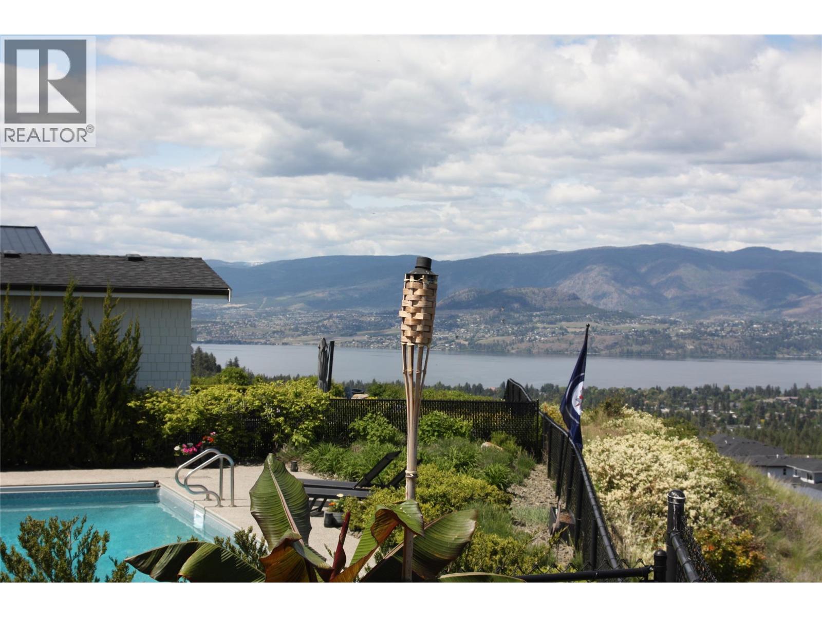  1612 Vincent Place, Kelowna