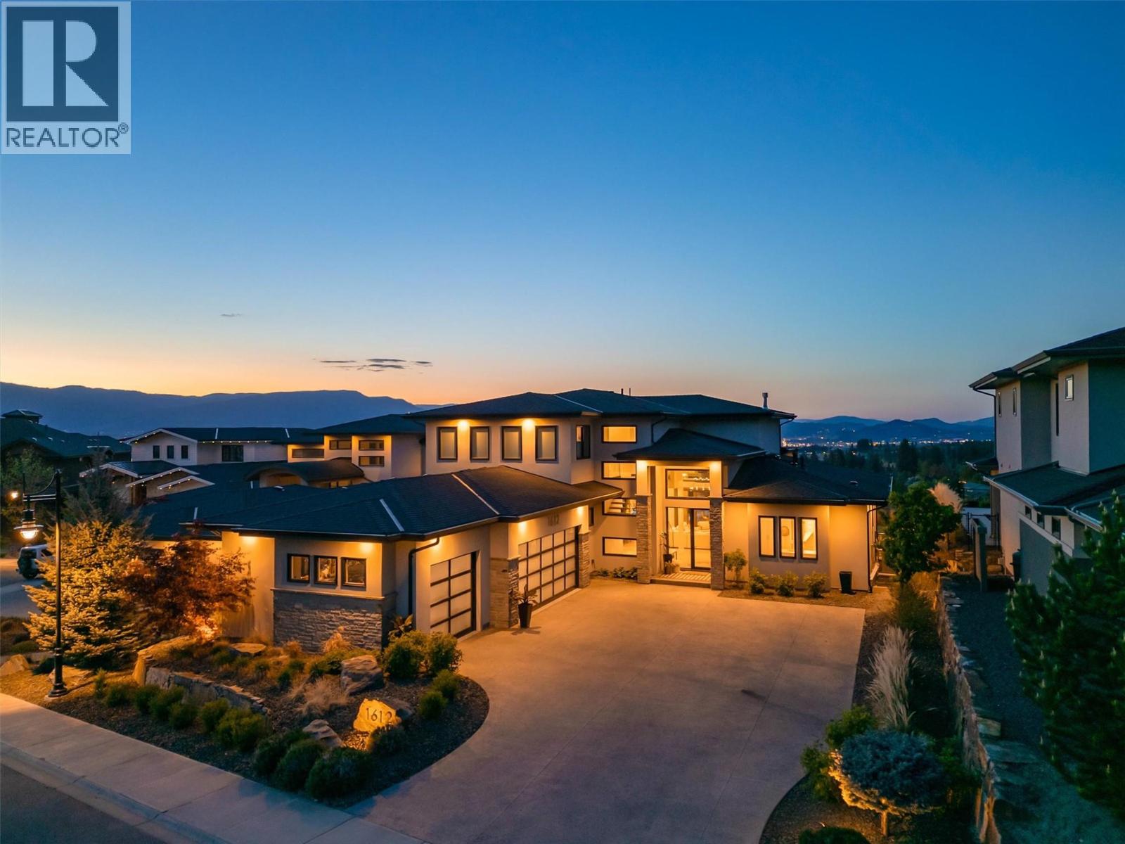  1612 Vincent Place, Kelowna