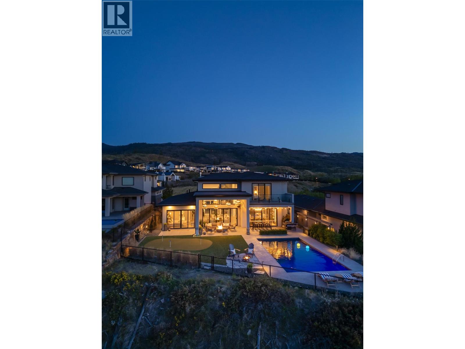 1612 Vincent Place - 86