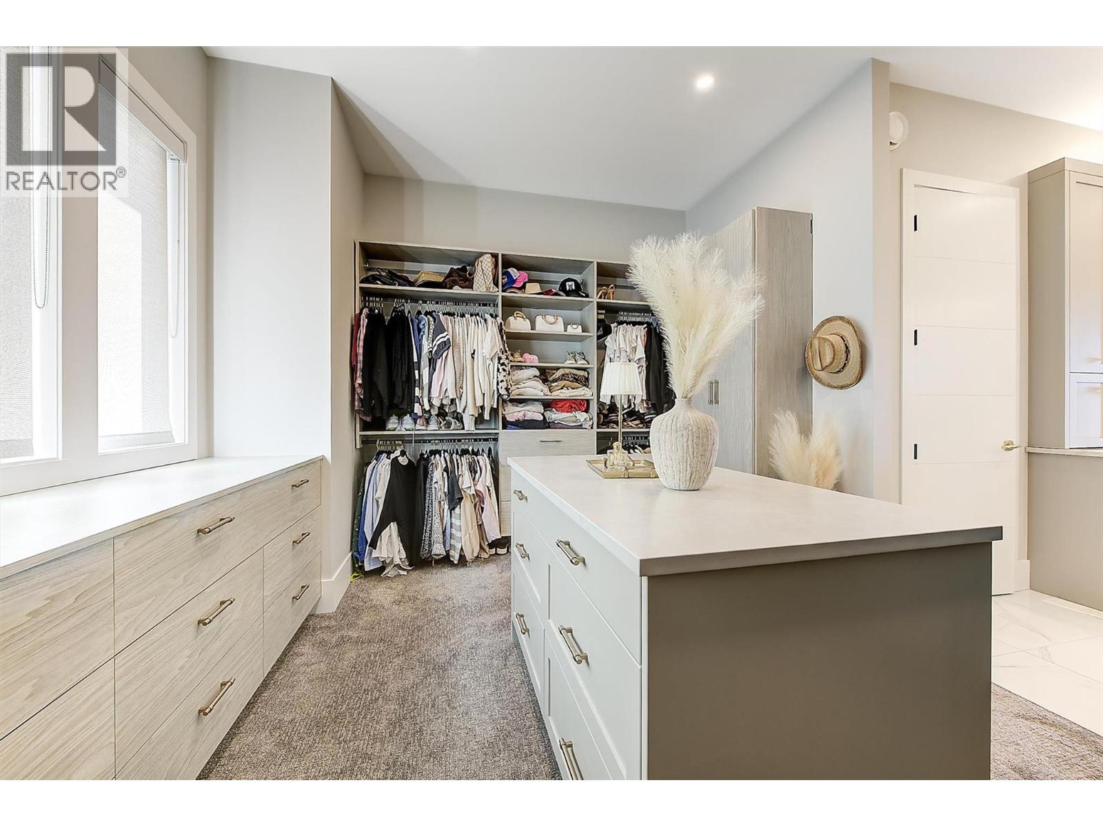 1612 Vincent Place - 53