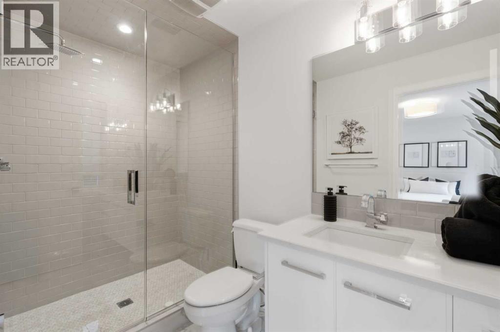 4318 17 Street SW — photo 30