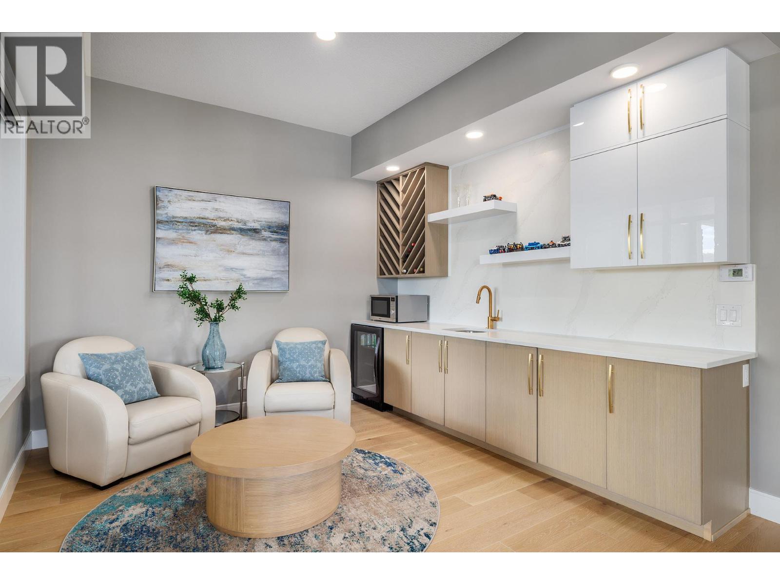 #503 529 Truswell Road - 24