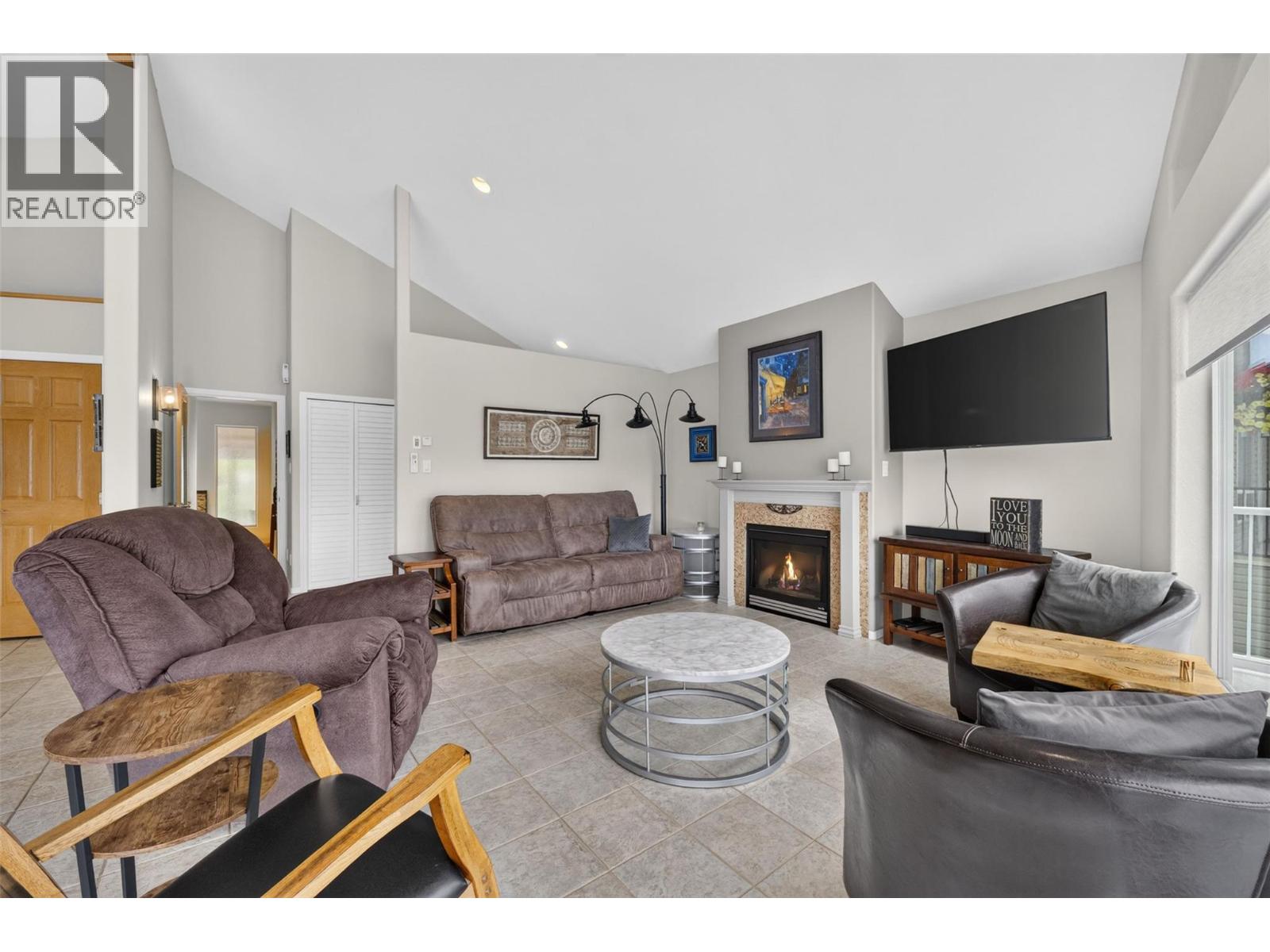 2592 Alpen Paradies Road Unit# 45, Blind Bay