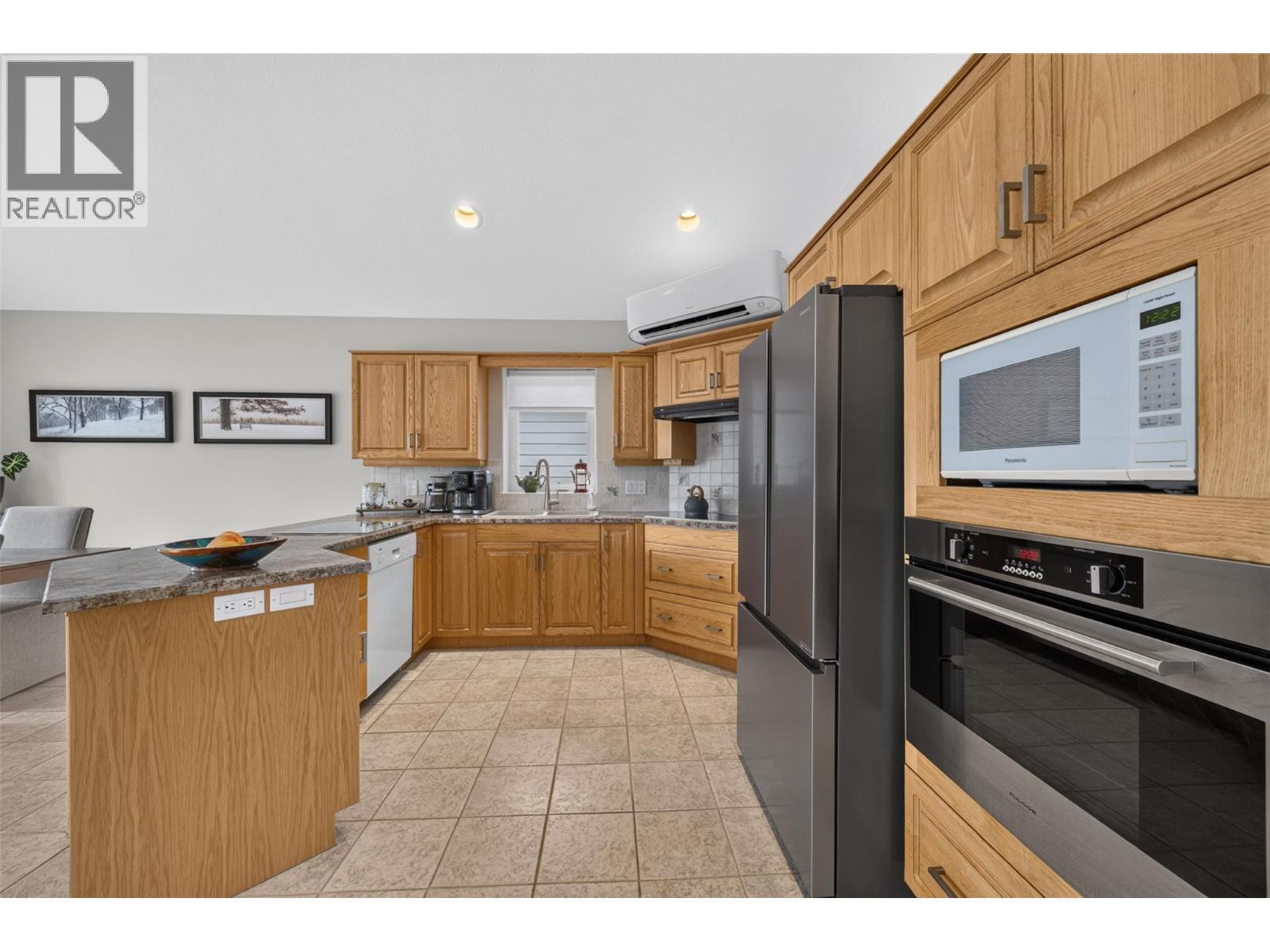 2592 Alpen Paradies Road Unit# 45, Blind Bay
