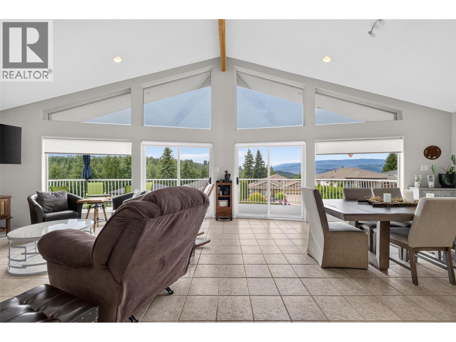2592 Alpen Paradies Road Unit# 45, Blind Bay