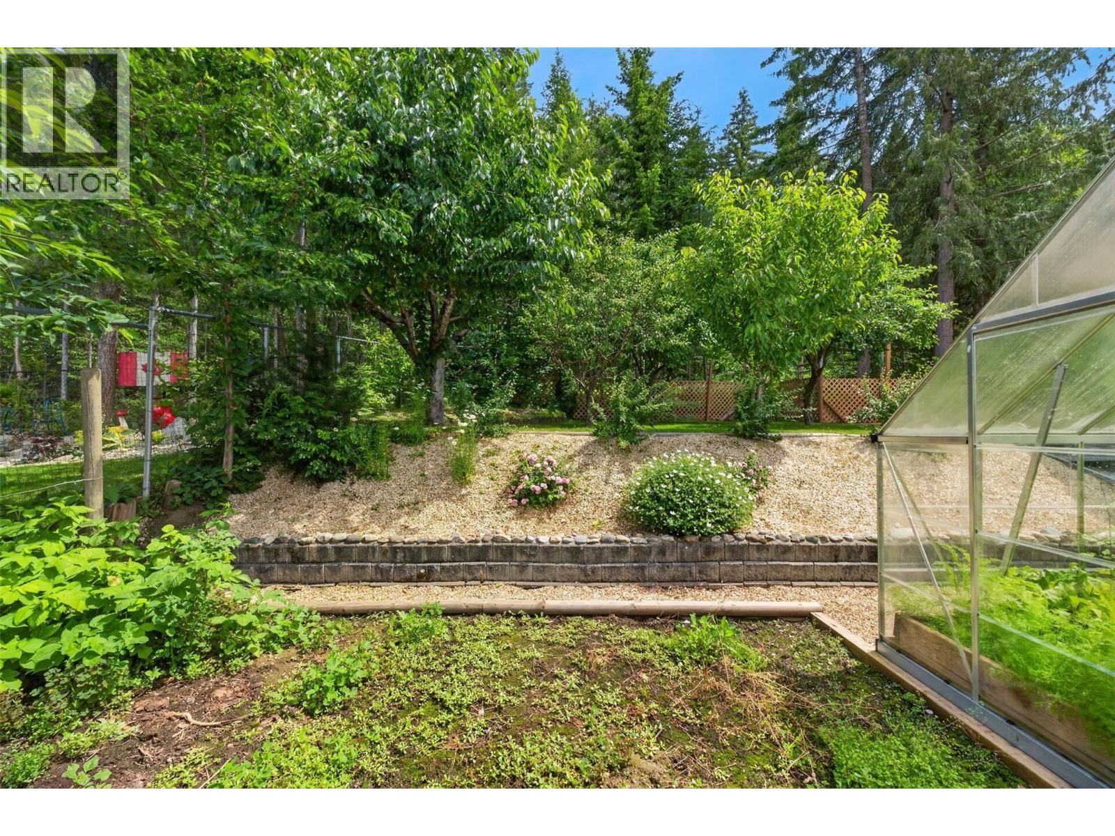 2592 Alpen Paradies Road Unit# 45, Blind Bay