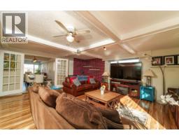 4pc Bathroom - 1515 Robinson Crescent, Kamloops, BC V2C3J2 Photo 11