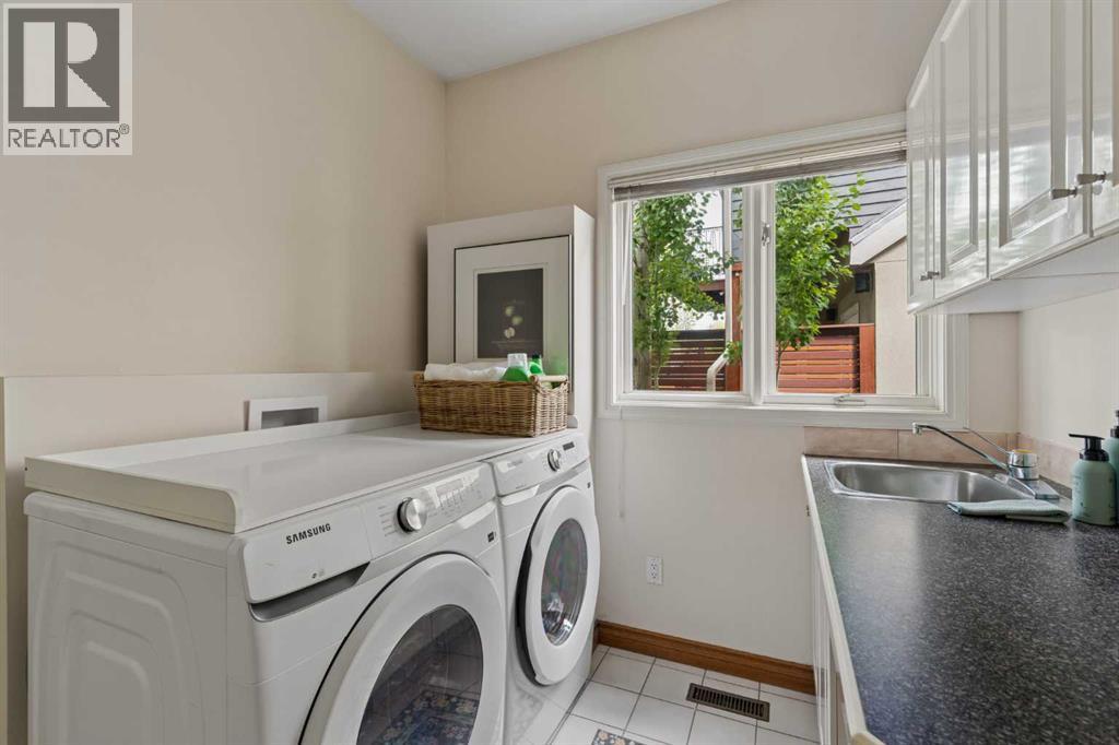 3229 2 Street SW — photo 22