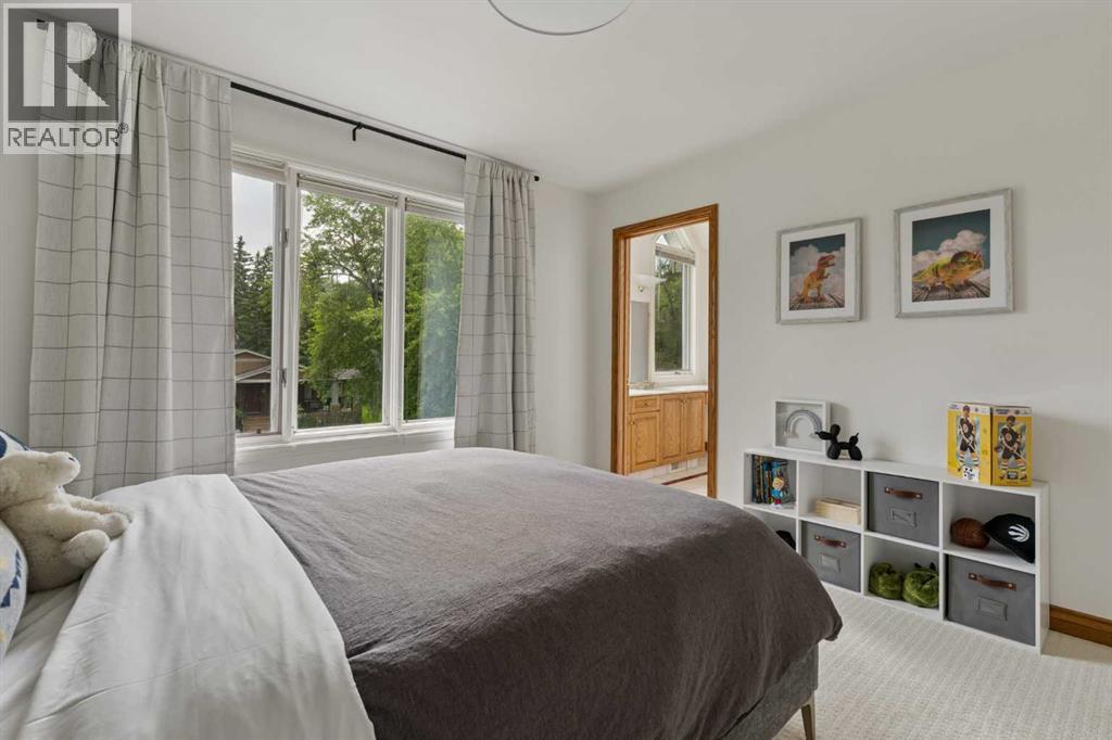 3229 2 Street SW — photo 34