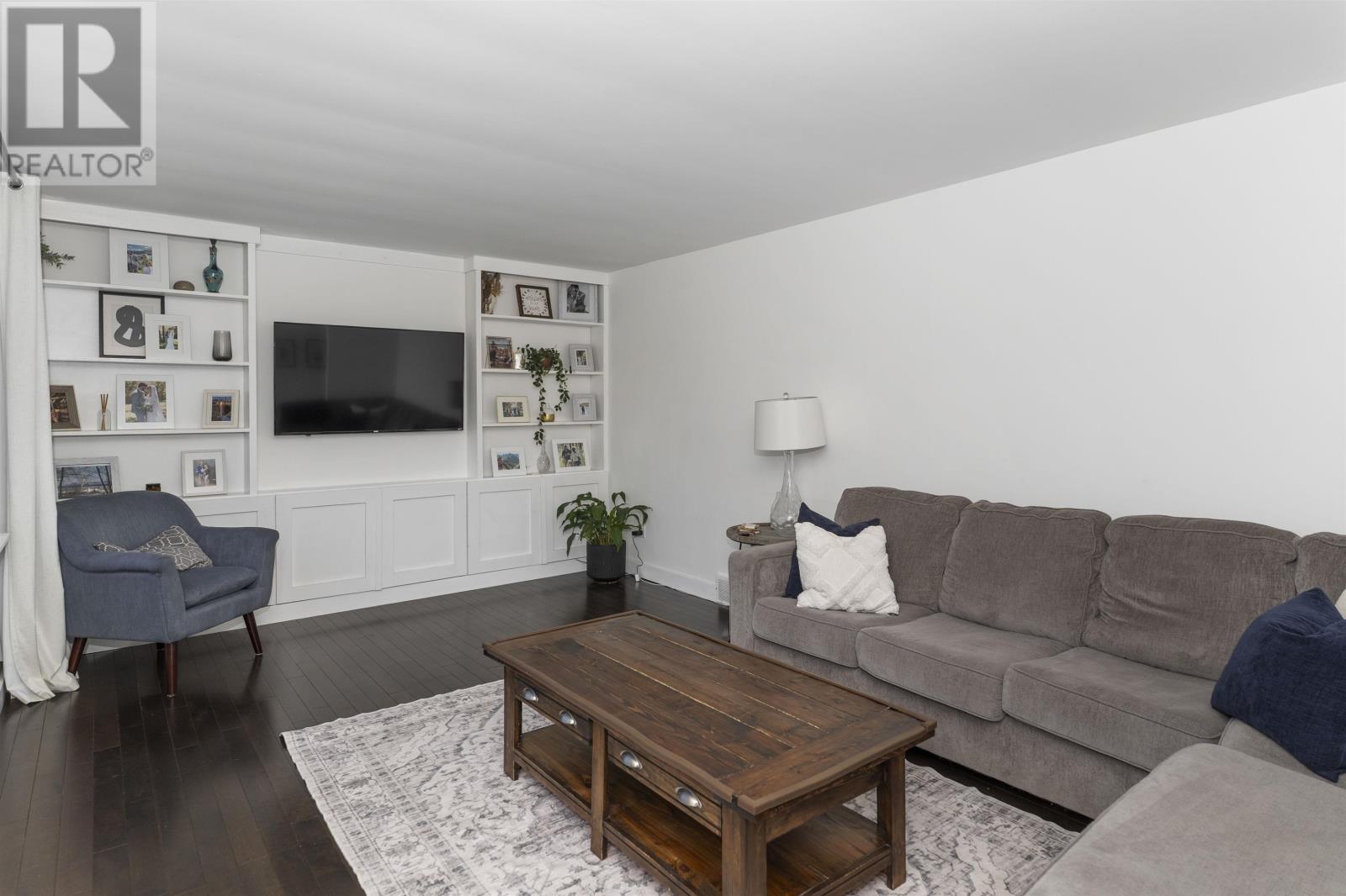 79 VERA AVE - 6