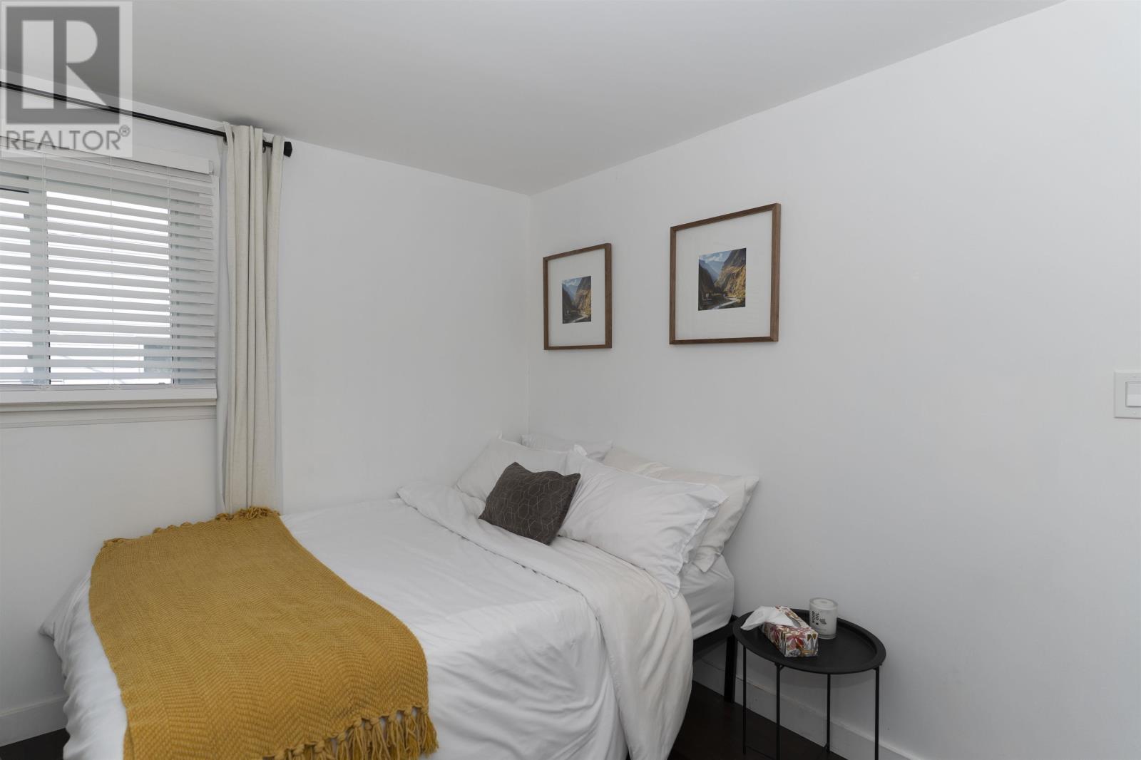 79 VERA AVE - 28